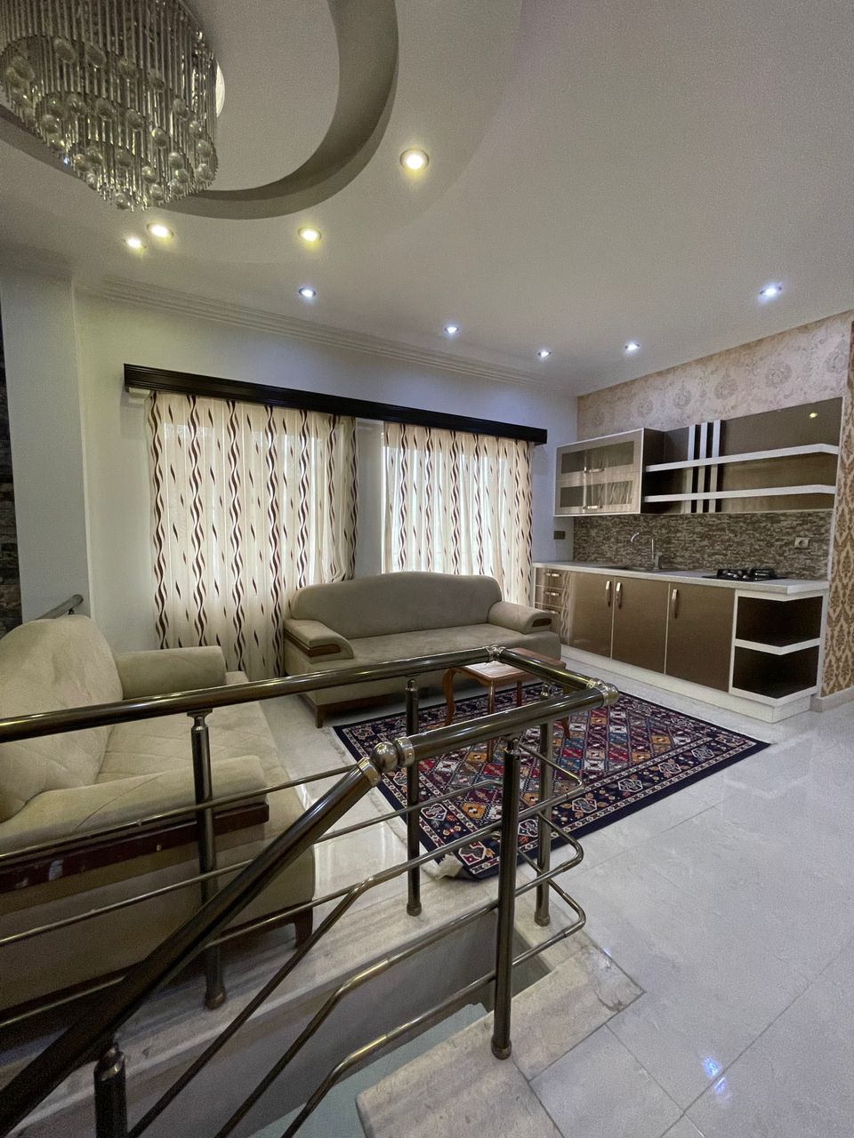 اجاره ویلا سه خوابه استخردار شهری چالوس - تصویر 3