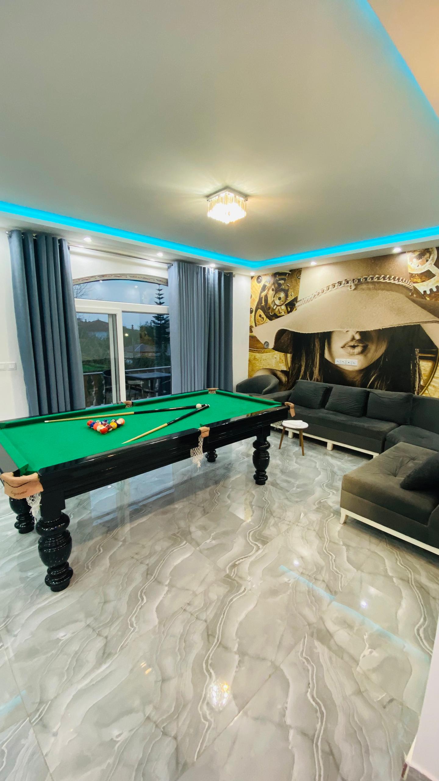 اجاره ویلا سه خوابه استخردار شهری متل قو - تصویر 3